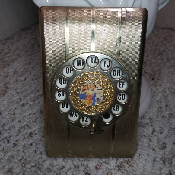 Vintage Telephone Dial Front, Gold Metal Address Book - Picture 11 of 11